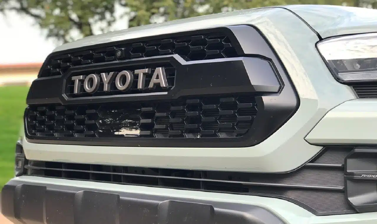 Toyota Recalls Over 380,000 Tacoma Trucks Due to Rear Axle Issue